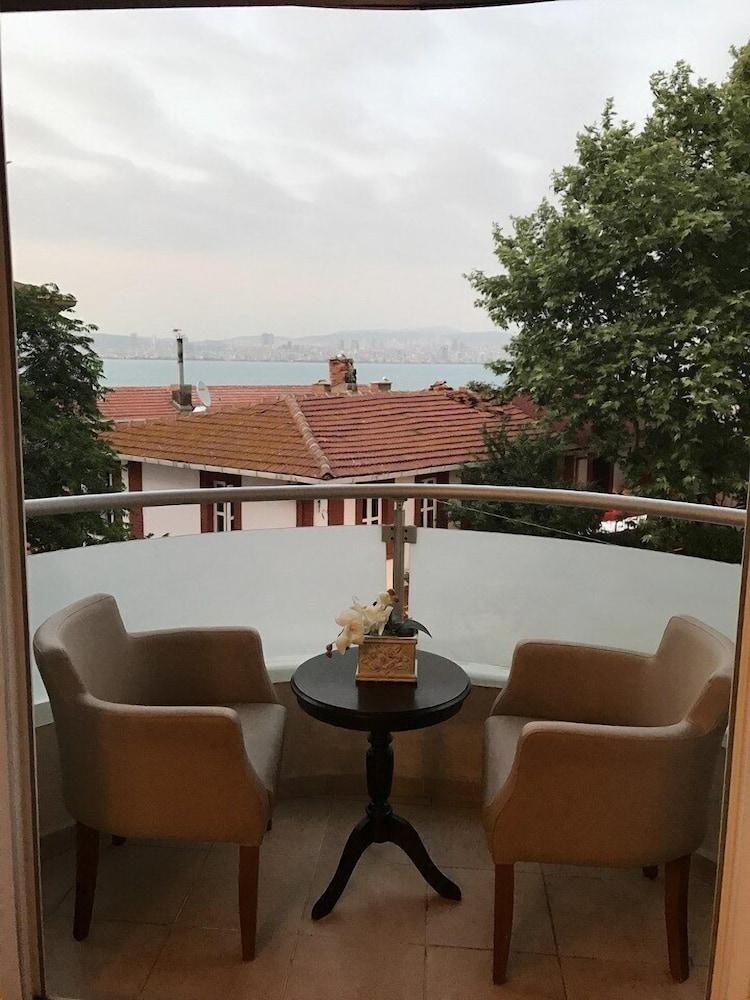 Marine House Boutique Hotel Adalar Zewnętrze zdjęcie